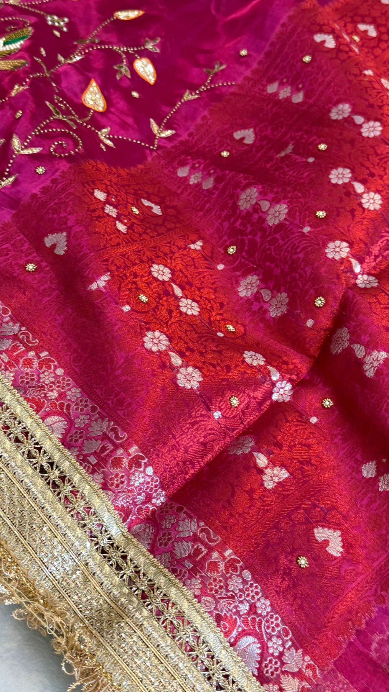 Hathi , ghoda aur palki wali saree - Husn tissue silk hand embroidered saree